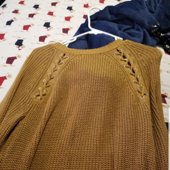 Cardigan - Picture 4 of 4